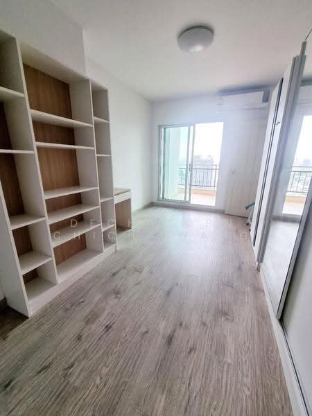 Supalai Park Ekkamai-Thonglor, Bangkok, Petchaburi Road, Bang Kapi, Huai Khwang, Bangkok, 1 Bedroom, 56 sqm, Condo For Sale, by Dechatorn Chichaiyang, 500574352 - DDproperty.com