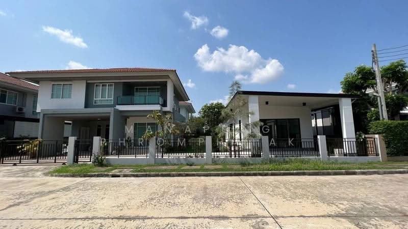 Habitia Vent, Bangkok, Panya Inthra Road, Sam Wa Tawan Tok, Khlong Sam Wa, Bangkok, 3 Bedrooms, 200 sqm, Single Detached House For Rent, by Manapong Phromphitak, 500574357 - DDproperty.com