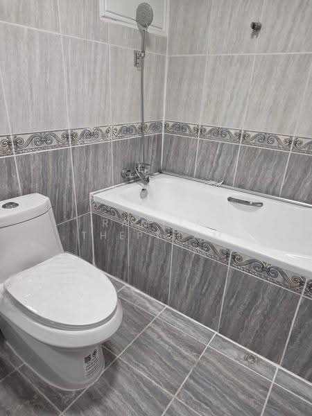 Baan Phrom Phong, Bangkok, Soi Sukhumvit 39, Khlong Tan Nua, Watthana, Bangkok, 2 Bedrooms, 133 sqm, Condo For Rent, by Ramita Theptham, 500574359 - DDproperty.com