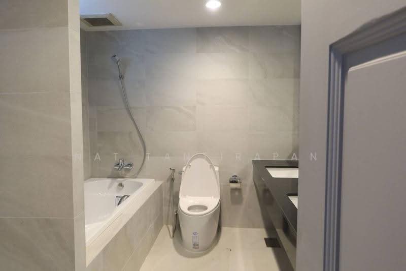 Ruamsuk Condominium : ร่วมสุข คอนโดมิเนียม, กรุงเทพ, 12 ซอยอรรถวี, คลองตัน, คลองเตย, กรุงเทพ, 330 ตร.ม., คอนโด ให้เช่า, โดย Nat Tantirapan, 500574362 - DDproperty.com