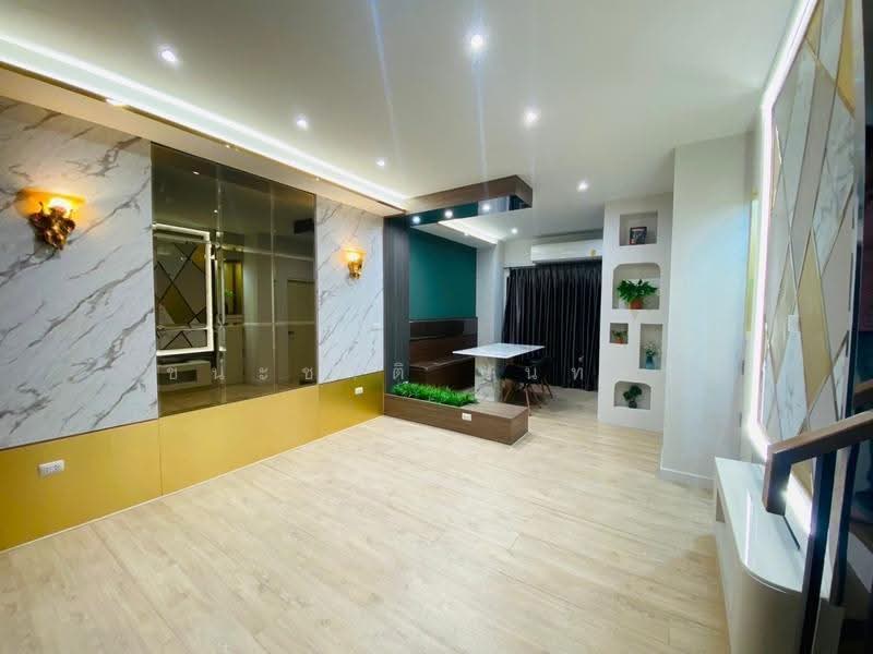 Baan Klang Muang Ladprao-Serithai, Bangkok, 8-2 Soi Serithai 52, Khan Na Yao, Bangkok, 3 Bedrooms, 152 sqm, Townhouse For Sale, by ชนะชาติ นนท์ตา, 500574363 - DDproperty.com