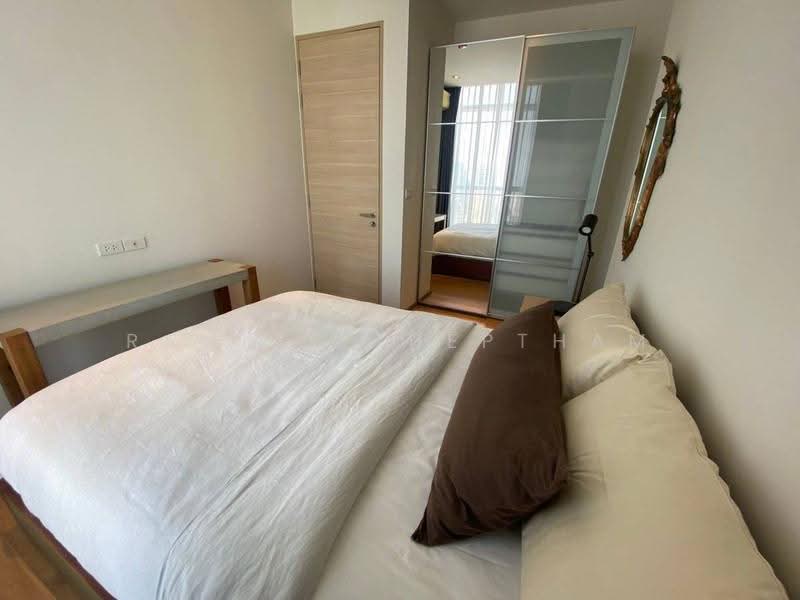 Park Origin Phrom Phong (Park 24), Bangkok, 68 Soi Sukhumvit 24, Khong Tan, Khlong Toei, Bangkok, 2 Bedrooms, 55 sqm, Condo For Rent, by Ramita Theptham, 500574372 - DDproperty.com