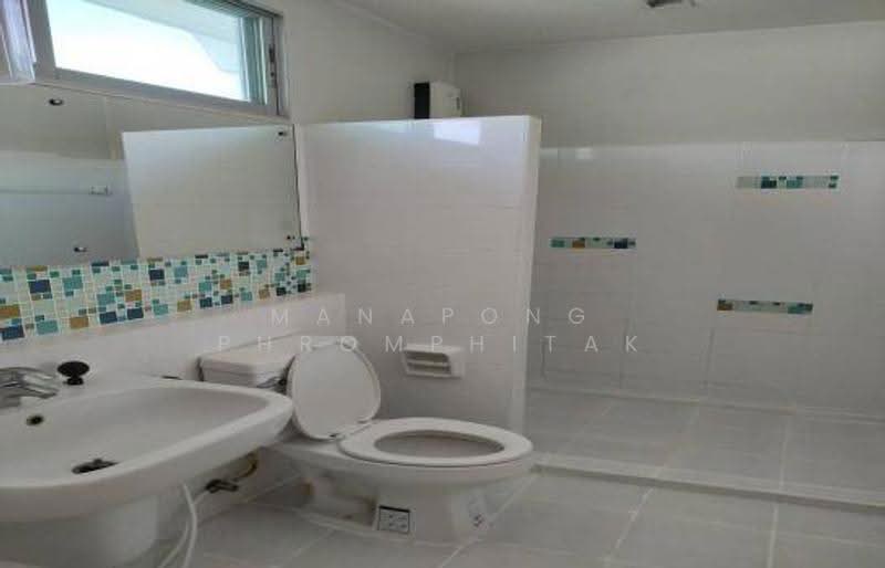 Baan Mai Rama 9 - Srinakarin, Bangkok, Soi Krungthep Kreetha 7, Hua Mak, Bang Kapi, Bangkok, 3 Bedrooms, 132 sqm, Townhouse For Rent, by Manapong Phromphitak, 500574380 - DDproperty.com
