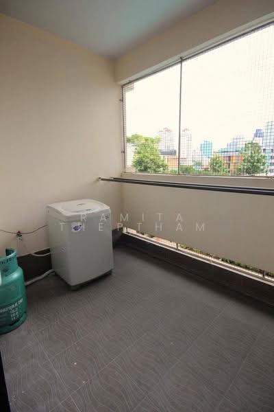 Tongtip Mansion, Bangkok, Soi Sukhumvit 47, Khlong Tan Nua, Watthana, Bangkok, 3 Bedrooms, 250 sqm, Apartment For Rent, by Ramita Theptham, 500574410 - DDproperty.com