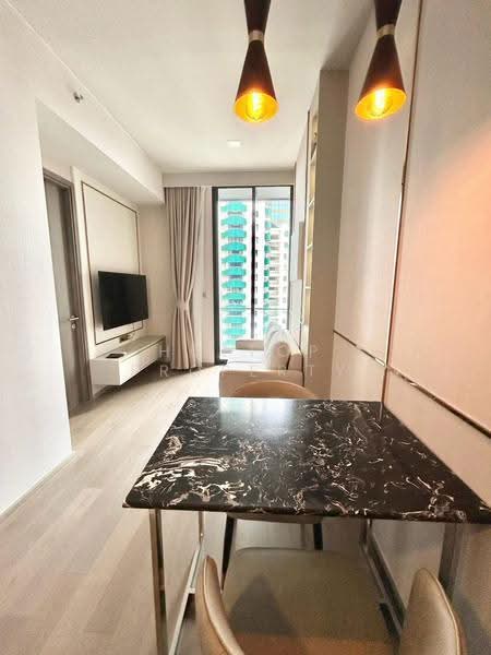 Celes Asoke, Bangkok, 8-10 Sukhumvit 21, Khlongtoei Nua, Watthana, Bangkok, 1 Bedroom, 42 sqm, Condo For Rent, by Holtop Property, 500574419 - DDproperty.com