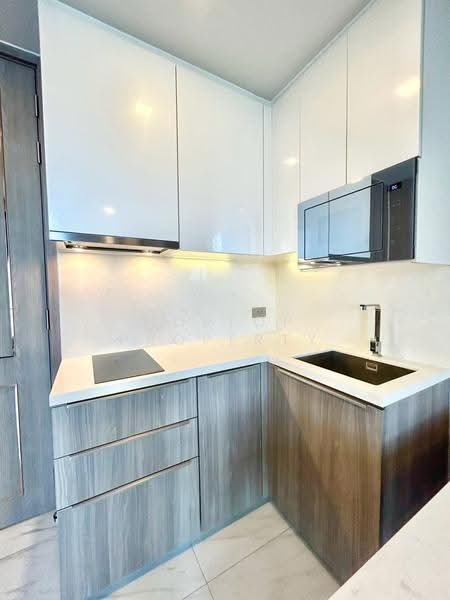 Celes Asoke, Bangkok, 8-10 Sukhumvit 21, Khlongtoei Nua, Watthana, Bangkok, 1 Bedroom, 35 sqm, Condo For Rent, by Holtop Property, 500574430 - DDproperty.com