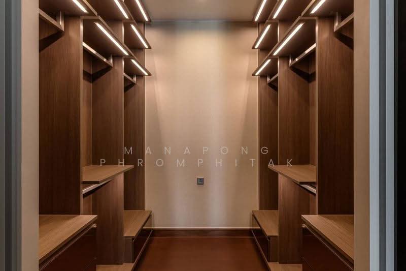 Q1 Sukhumvit, Bangkok, 1 Sukhumvit Road, Khlong Toei, Bangkok, 2 Bedrooms, 108 sqm, Condo For Rent, by Manapong Phromphitak, 500574445 - DDproperty.com