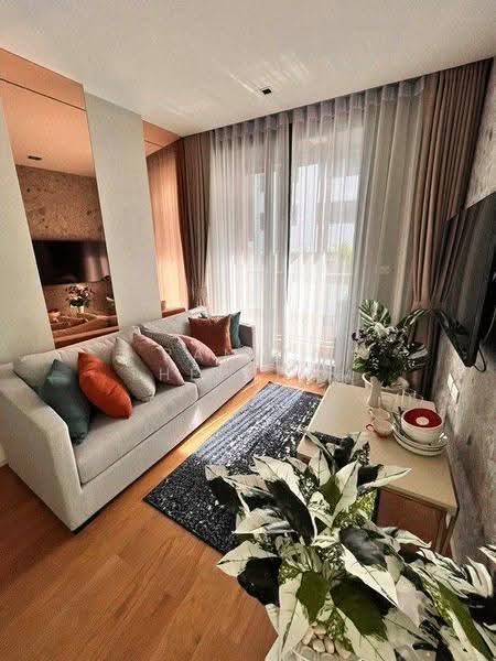 111 Luxury Residence, Bangkok, 111 Soi Sukhumvit 39 (Soi Phop Mitr), Khlong Tan Nua, Watthana, Bangkok, 1 Bedroom, 38 sqm, Apartment For Rent, by Ramita Theptham, 500574455 - DDproperty.com