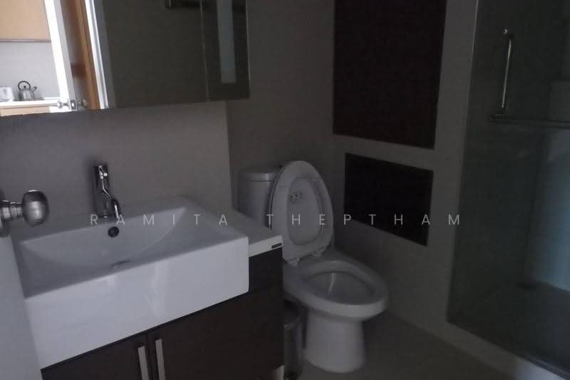Noble Remix, Bangkok, 772 Soi Sukhumvit 36, Sukhumvit Road, Khong Tan, Khlong Toei, Bangkok, 1 Bedroom, 43 sqm, Condo For Rent, by Ramita Theptham, 500574487 - DDproperty.com