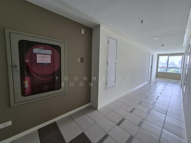 Lumpini Park Rama 9-Ratchada, Bangkok, 888 Chaturathit Road, Bang Kapi, Huai Khwang, Bangkok, 1 Bedroom, 38 sqm, Condo For Sale, by Poonnakit Boonsiri, 500574496 - DDproperty.com