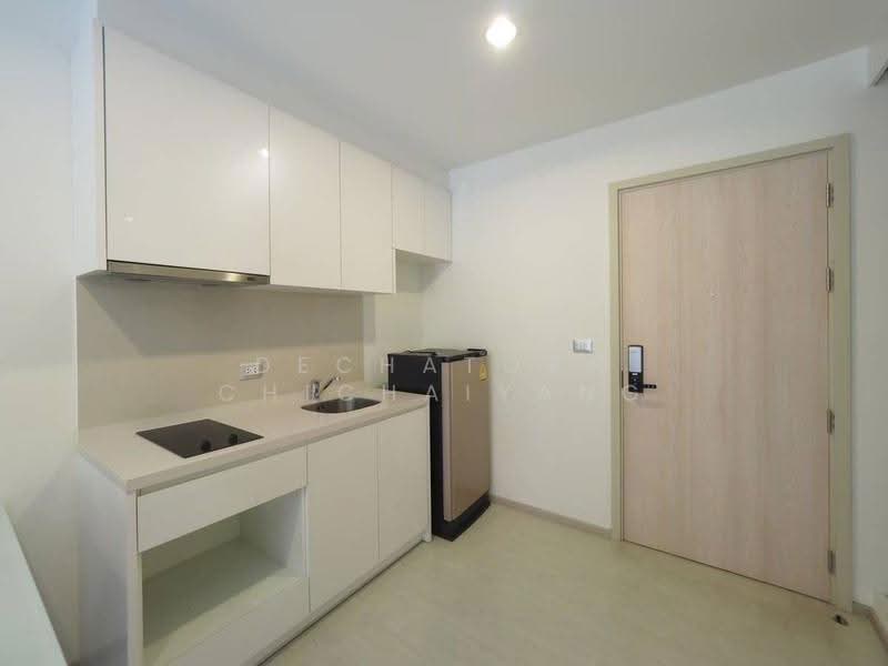 Rhythm Sukhumvit 42, Bangkok, Soi Sukhumvit 42, Sukhumvit Road, Phra Kanong, Khlong Toei, Bangkok, 1 Bedroom, 35 sqm, Condo For Sale, by Dechatorn Chichaiyang, 500574502 - DDproperty.com