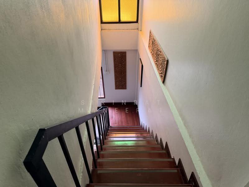 Guest house in old town Chiang Mai, Chiang Mai, Phra Singh, Muang Chiang Mai, Chiang Mai, , 200 sqm, Shophouse For Rent, by Sirinrat Maneerat, 500574505 - DDproperty.com