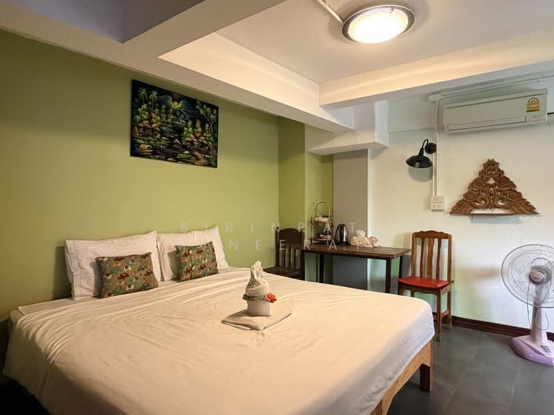Guest house in old town Chiang Mai, Chiang Mai, Phra Singh, Muang Chiang Mai, Chiang Mai, , 200 sqm, Shophouse For Rent, by Sirinrat Maneerat, 500574505 - DDproperty.com