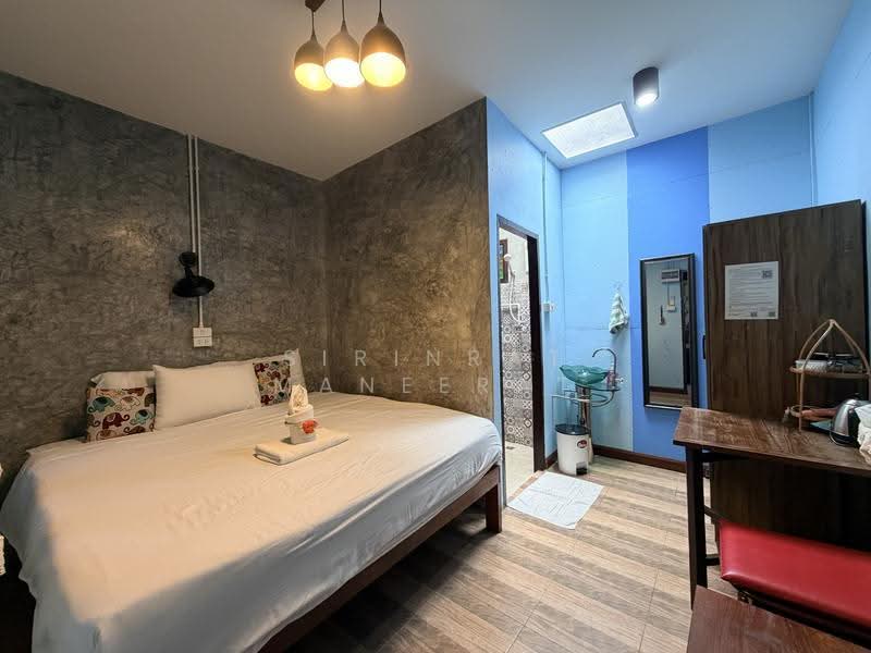 Guest house in old town Chiang Mai, Chiang Mai, Phra Singh, Muang Chiang Mai, Chiang Mai, , 200 sqm, Shophouse For Rent, by Sirinrat Maneerat, 500574505 - DDproperty.com