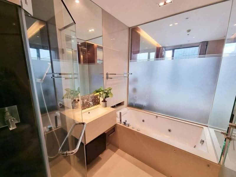 The Address Sukhumvit 28, Bangkok, 1 Soi Sukhumvit 28, Khong Tan, Khlong Toei, Bangkok, 1 Bedroom, 45 sqm, Condo For Rent, by Dechatorn Chichaiyang, 500574514 - DDproperty.com