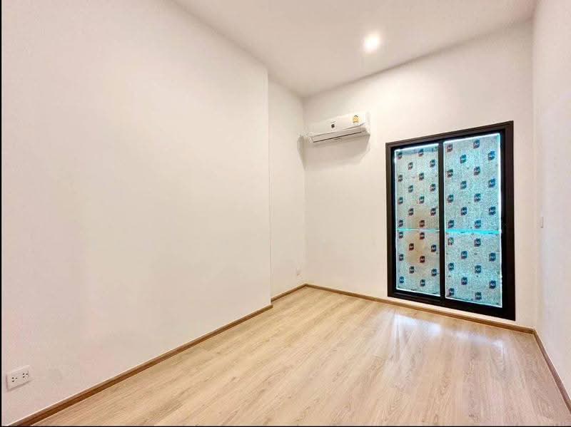 Life Rama 4-Asoke, Bangkok, Rama 4 Road, Khlong Toei, Bangkok, 2 Bedrooms, 50 sqm, Condo For Rent, by Ramita Theptham, 500574548 - DDproperty.com