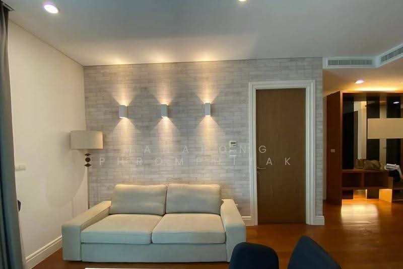 The Esse Sukhumvit 36, Bangkok, Soi Sukhumvit 36, Sukhumvit Road, Phra Kanong, Khlong Toei, Bangkok, 1 Bedroom, 38 sqm, Condo For Rent, by Manapong Phromphitak, 500574575 - DDproperty.com