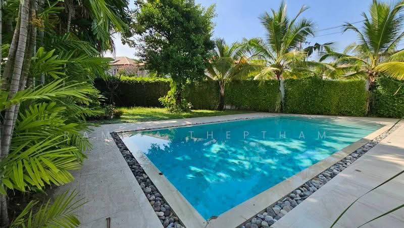 Private Nirvana Ladprao, Bangkok, Pradit Manutham Road, Khlong Chan, Bang Kapi, Bangkok, 4 Bedrooms, 336 sqm, Single Detached House For Rent, by Ramita Theptham, 500574594 - DDproperty.com