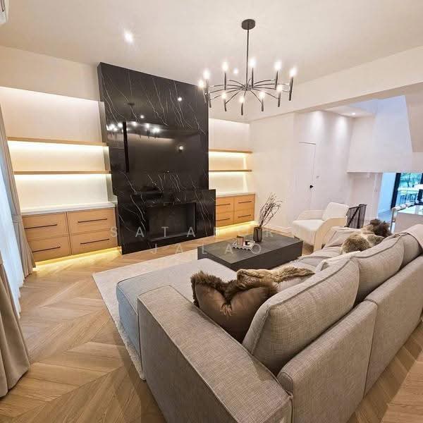 5-BR Townhouse, Bangkok, Phra Kanong Nua, Watthana, Bangkok, 5 Bedrooms, 350 sqm, Townhouse For Rent, by Sataporn Jalao, 500574609 - DDproperty.com