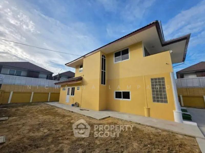Rom Ruen Ville, Nonthaburi, Mahasawat, Bang Kruai, Nonthaburi, 5 Bedrooms, 120 sqm, Single Detached House For Sale, by Nicha Na Lampang, 500574622 - DDproperty.com