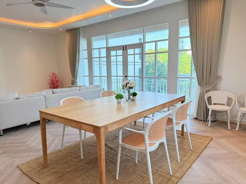 Baan Sansiri Sukhumvit 67, Bangkok, 32 Soi Sukhumvit 67, Phra Kanong Nua, Watthana, Bangkok, 4 Bedrooms, 439 sqm, Single Detached House For Rent, by Sataporn Jalao, 500574626 - DDproperty.com