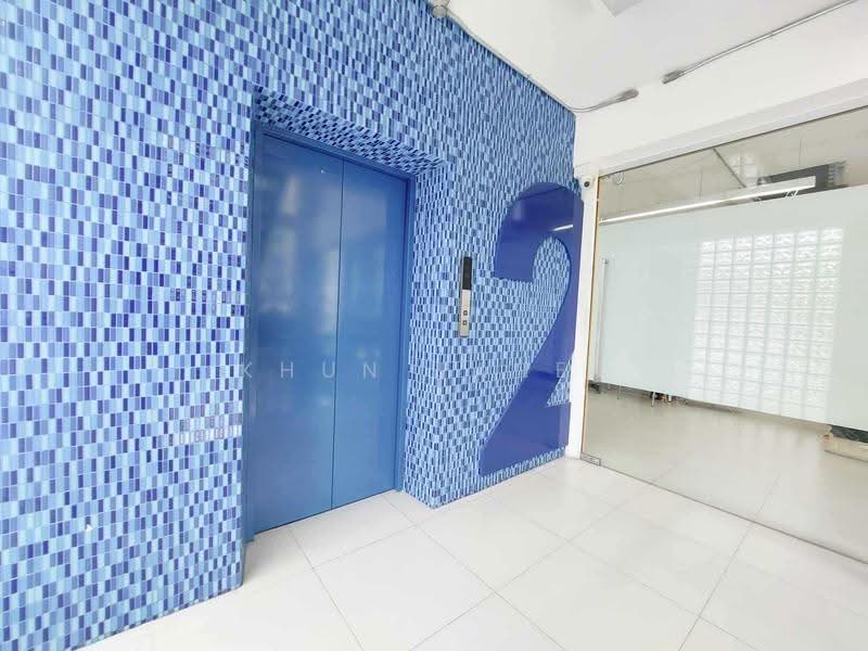 7-Story Office Building with Elevator for Lease in Sathorn (SPSJP692), Bangkok, นราธิวาสราชนครินทร์ 13, Thung Maha Mek, Sathon, Bangkok, , 1,285 sqm, Shophouse For Rent, by Khun Jane, 500574645 - DDproperty.com