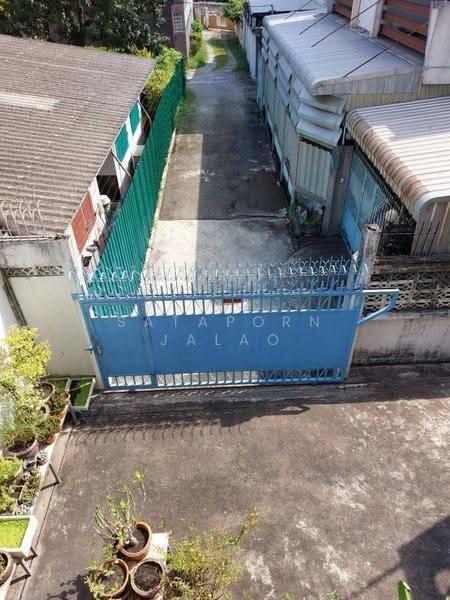 6-BR House, Bangkok, Phra Kanong, Khlong Toei, Bangkok, 6 Bedrooms, 980 sqm, Single Detached House For Sale, by Sataporn Jalao, 500574674 - DDproperty.com