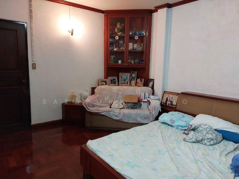 6-BR House, Bangkok, Phra Kanong, Khlong Toei, Bangkok, 6 Bedrooms, 980 sqm, Single Detached House For Sale, by Sataporn Jalao, 500574674 - DDproperty.com