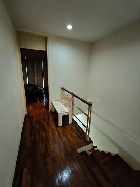 5-BR Townhouse, Bangkok, Samsen Nok, Huai Khwang, Bangkok, 5 Bedrooms, 400 sqm, Townhouse For Sale, by Sataporn Jalao, 500574688 - DDproperty.com