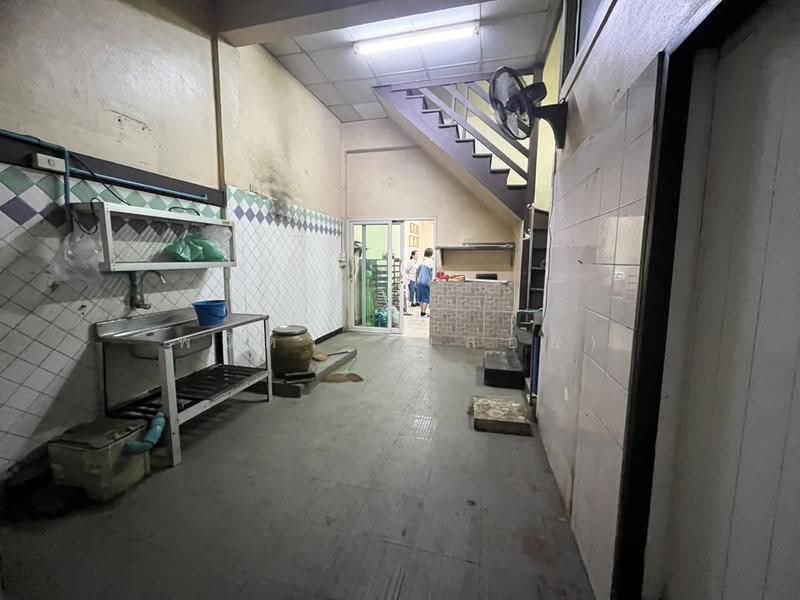 ตึกแถวริมถนนจักรเพชร, Bangkok, จักรเพชร, Wang Burapaphirom, Phra Nakhon, Bangkok, , 200 sqm, Shophouse For Sale, by พนิดา (พลอย), 500574713 - DDproperty.com