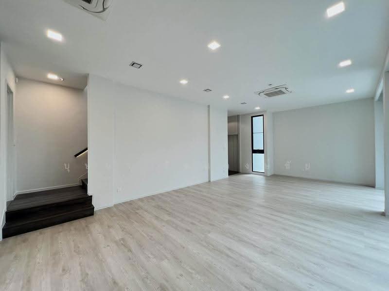 VIVE Krungthep Kreetha, Bangkok, Krungthep Kreetha Road, Saphan Sung, Bangkok, 4 Bedrooms, 421 sqm, Single Detached House For Rent, by บุษบา รัตนวงษ์ชัย, 500574739 - DDproperty.com