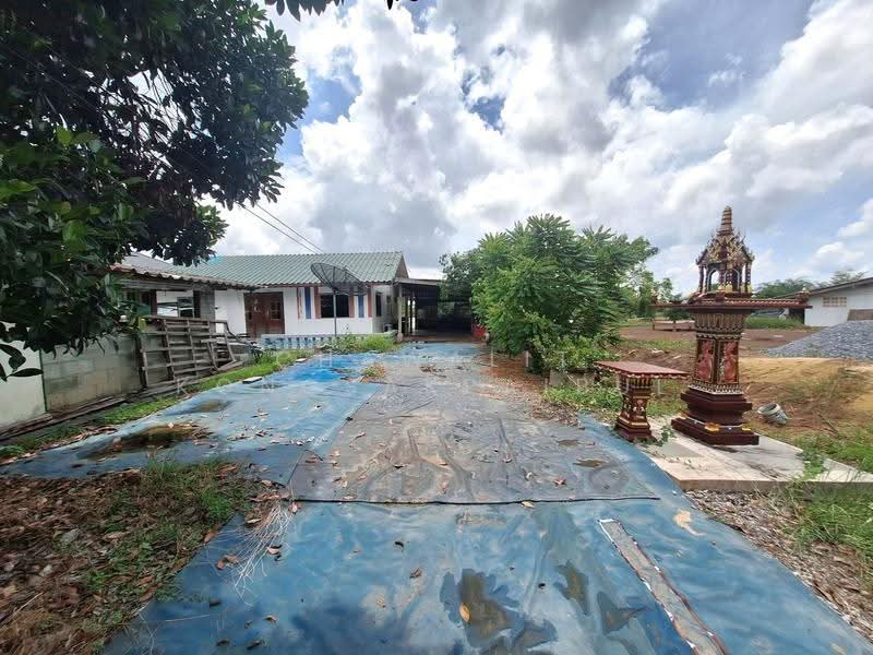 Detached house for sale in Bang Len, Kamphaeng Saen. Located next to an irrigation canal , Nakhon Pathom, เลียบคลองขุดใหม่บางเลน, Bang Len, Nakhon Pathom, 2 Bedrooms, 100 sqm, Single Detached House For Sale, by CHAWALIT KONGSAKPAIBUL, 500574764 - DDproperty.com