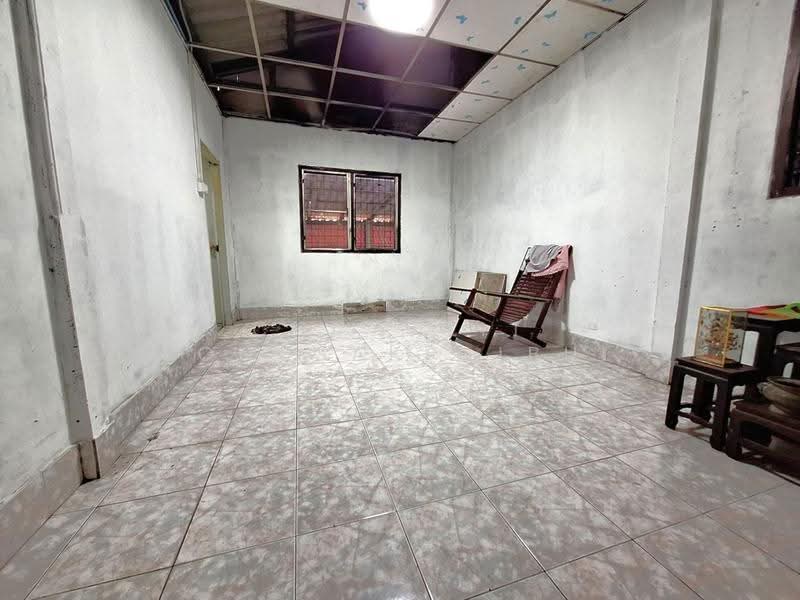 Detached house for sale in Bang Len, Kamphaeng Saen. Located next to an irrigation canal , Nakhon Pathom, เลียบคลองขุดใหม่บางเลน, Bang Len, Nakhon Pathom, 2 Bedrooms, 100 sqm, Single Detached House For Sale, by CHAWALIT KONGSAKPAIBUL, 500574764 - DDproperty.com