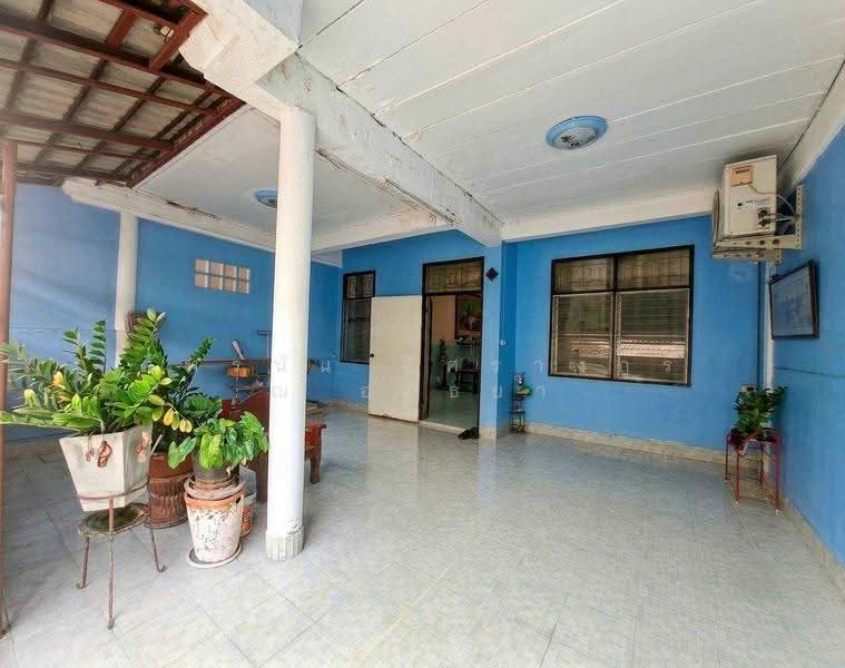 หมู่บ้านอยู่เจริญ ซอยเทิดราชัน 47, Bangkok, Si Khan, Don Mueang, Bangkok, 4 Bedrooms, 96 sqm, Townhouse For Sale, by ภัทรนัน อิศรางกูร ณ อยุธยา, 500574790 - DDproperty.com