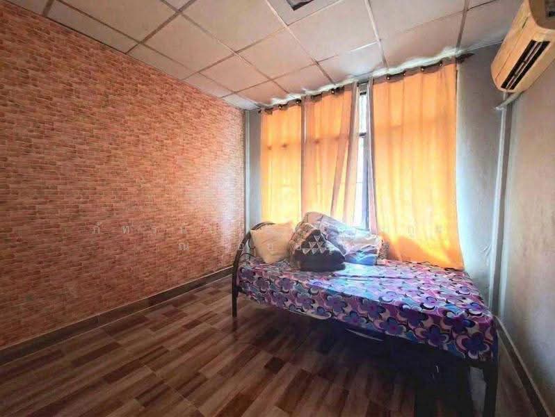 หมู่บ้านอยู่เจริญ ซอยเทิดราชัน 47, Bangkok, Si Khan, Don Mueang, Bangkok, 4 Bedrooms, 96 sqm, Townhouse For Sale, by ภัทรนัน อิศรางกูร ณ อยุธยา, 500574790 - DDproperty.com