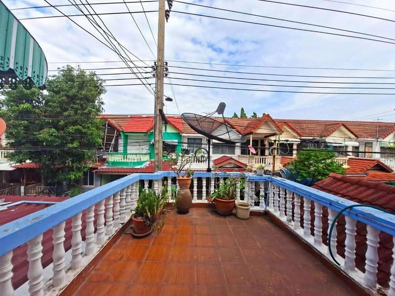 หมู่บ้านอยู่เจริญ ซอยเทิดราชัน 47, Bangkok, Si Khan, Don Mueang, Bangkok, 4 Bedrooms, 96 sqm, Townhouse For Sale, by ภัทรนัน อิศรางกูร ณ อยุธยา, 500574790 - DDproperty.com