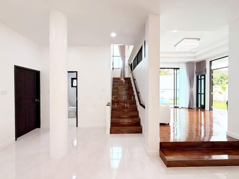 S2839 | Modern Pool Villa with 5 Bedrooms Near International Schools, Mae Hia–Hang Dong, Chiang Mai, Nong Kwai, Hang Dong, Chiang Mai, 5 Bedrooms, 330 sqm, Single Detached House For Sale, by Aornjira Khatthima, 500574836 - DDproperty.com