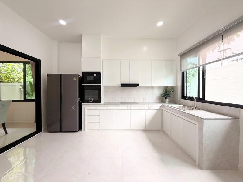 S2839 | Modern Pool Villa with 5 Bedrooms Near International Schools, Mae Hia–Hang Dong, Chiang Mai, Nong Kwai, Hang Dong, Chiang Mai, 5 Bedrooms, 330 sqm, Single Detached House For Sale, by Aornjira Khatthima, 500574836 - DDproperty.com