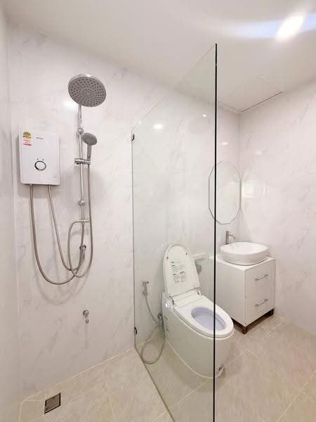 S2839 | Modern Pool Villa with 5 Bedrooms Near International Schools, Mae Hia–Hang Dong, Chiang Mai, Nong Kwai, Hang Dong, Chiang Mai, 5 Bedrooms, 330 sqm, Single Detached House For Sale, by Aornjira Khatthima, 500574836 - DDproperty.com