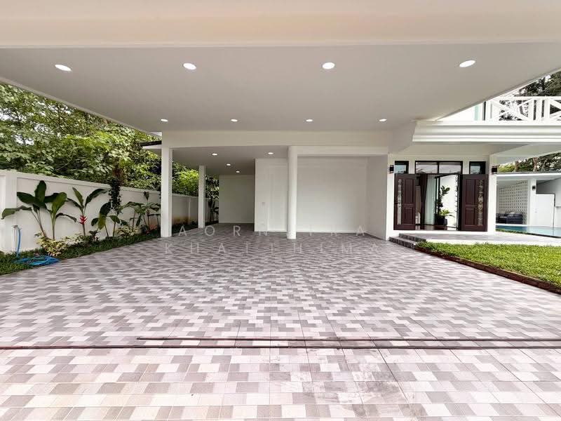 S2839 | Modern Pool Villa with 5 Bedrooms Near International Schools, Mae Hia–Hang Dong, Chiang Mai, Nong Kwai, Hang Dong, Chiang Mai, 5 Bedrooms, 330 sqm, Single Detached House For Sale, by Aornjira Khatthima, 500574836 - DDproperty.com