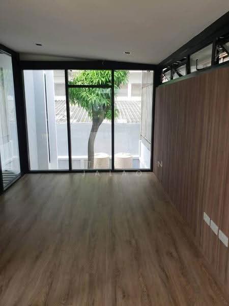 4-BR House, Bangkok, Bang Chak, Phra Khanong, Bangkok, 4 Bedrooms, 287 sqm, Single Detached House For Rent, by Sataporn Jalao, 500574845 - DDproperty.com