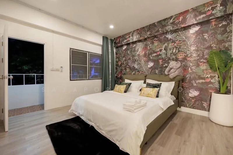 8-BR House, Bangkok, Praborommaharatchawang, Phra Nakhon, Bangkok, 8 Bedrooms, 1,600 sqm, Single Detached House For Sale, by Sataporn Jalao, 500574857 - DDproperty.com