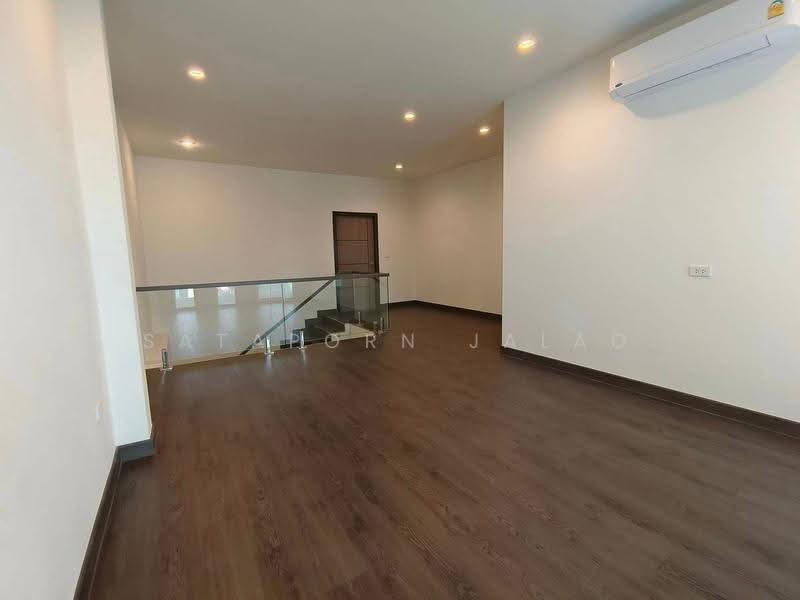บ้าน 4-ห้องนอน, กรุงเทพ, พระโขนงเหนือ, วัฒนา, กรุงเทพ, 330 ตร.ม., บ้านเดี่ยว ให้เช่า, โดย Sataporn Jalao, 500574898 - DDproperty.com