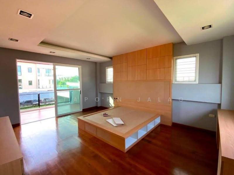 5-BR House, Bangkok, Bang Chak, Phra Khanong, Bangkok, 5 Bedrooms, 400 sqm, Single Detached House For Sale, by Sataporn Jalao, 500574907 - DDproperty.com