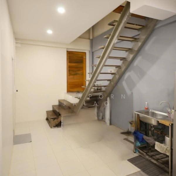 4-BR Townhouse, Bangkok, Bang Kapi, Huai Khwang, Bangkok, 4 Bedrooms, 208 sqm, Townhouse For Rent, by Sataporn Jalao, 500574927 - DDproperty.com