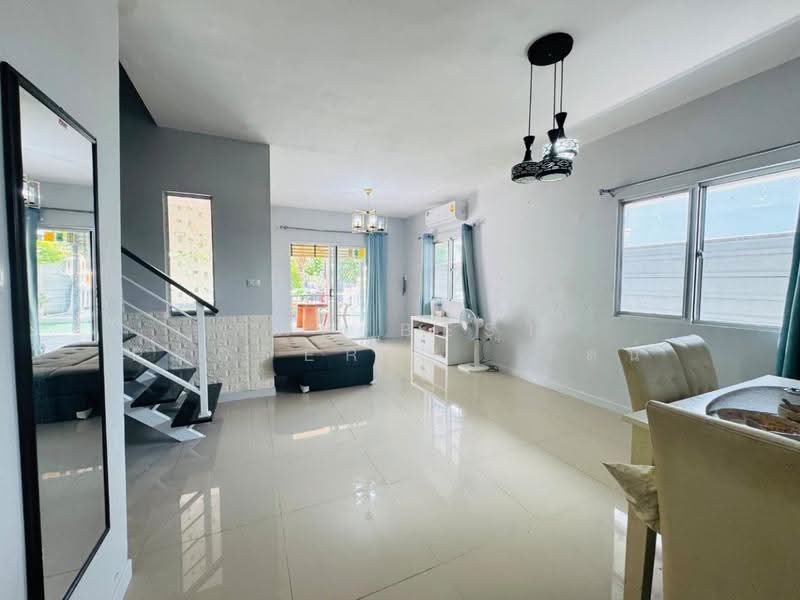 Baan Pruksa 60 Rangsit – Bangpoon, Pathum Thani, Rangsit-Pathum Thani Road, Bang Phun, Muang Pathum Thani, Pathum Thani, 3 Bedrooms, 150 sqm, Townhouse For Sale, by The Best Property รัตน์, 500574928 - DDproperty.com