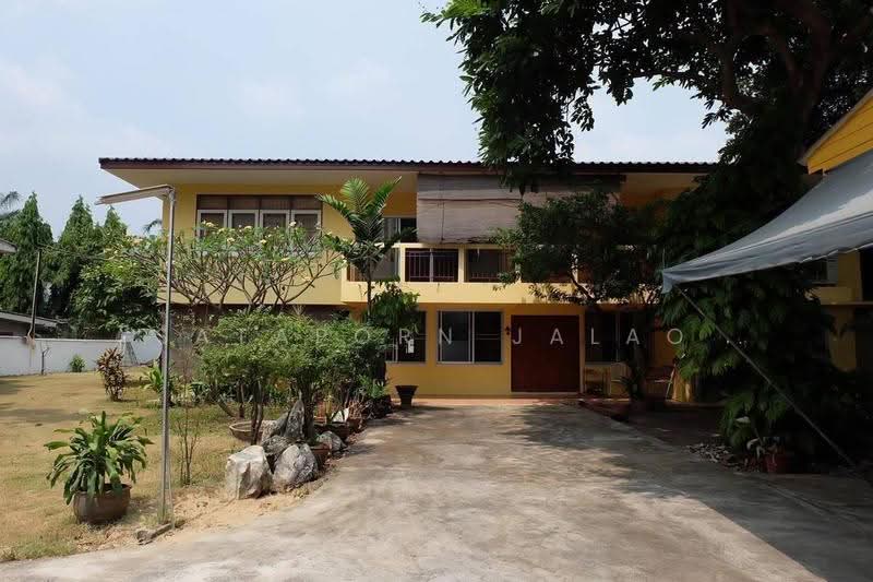 7-BR House, Bangkok, Samsen Nai, Phaya Thai, Bangkok, 7 Bedrooms, 434 sqm, Single Detached House For Sale, by Sataporn Jalao, 500574937 - DDproperty.com