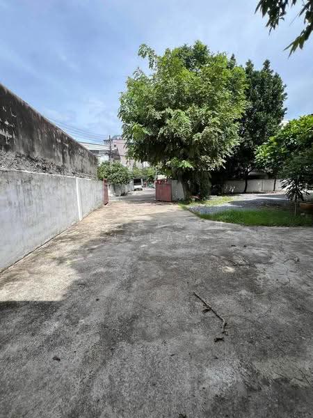 7-BR House, Bangkok, Samsen Nai, Phaya Thai, Bangkok, 7 Bedrooms, 434 sqm, Single Detached House For Sale, by Sataporn Jalao, 500574937 - DDproperty.com