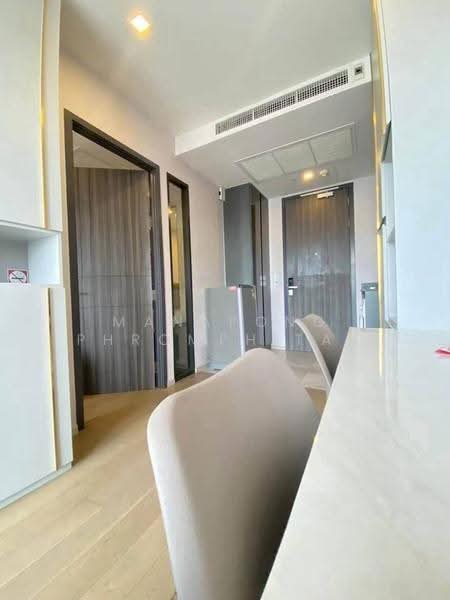 ASHTON Asoke, Bangkok, 131 Asoke Montri Road, Khlongtoei Nua, Watthana, Bangkok, 1 Bedroom, 31 sqm, Condo For Rent, by Manapong Phromphitak, 500574941 - DDproperty.com