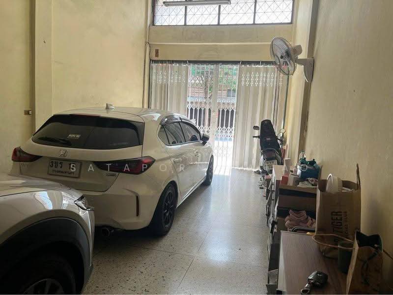 5-BR House, Bangkok, Bang Klo, Bang Kho Laem, Bangkok, 5 Bedrooms, 410 sqm, Single Detached House For Sale, by Sataporn Jalao, 500574947 - DDproperty.com